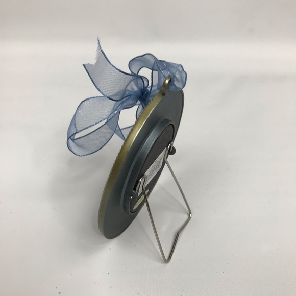 Miniature Oval Photo Frame (NWOT) - Picture 2 of 4